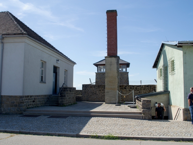 Odhalení pamětní desky v KT Mauthausen